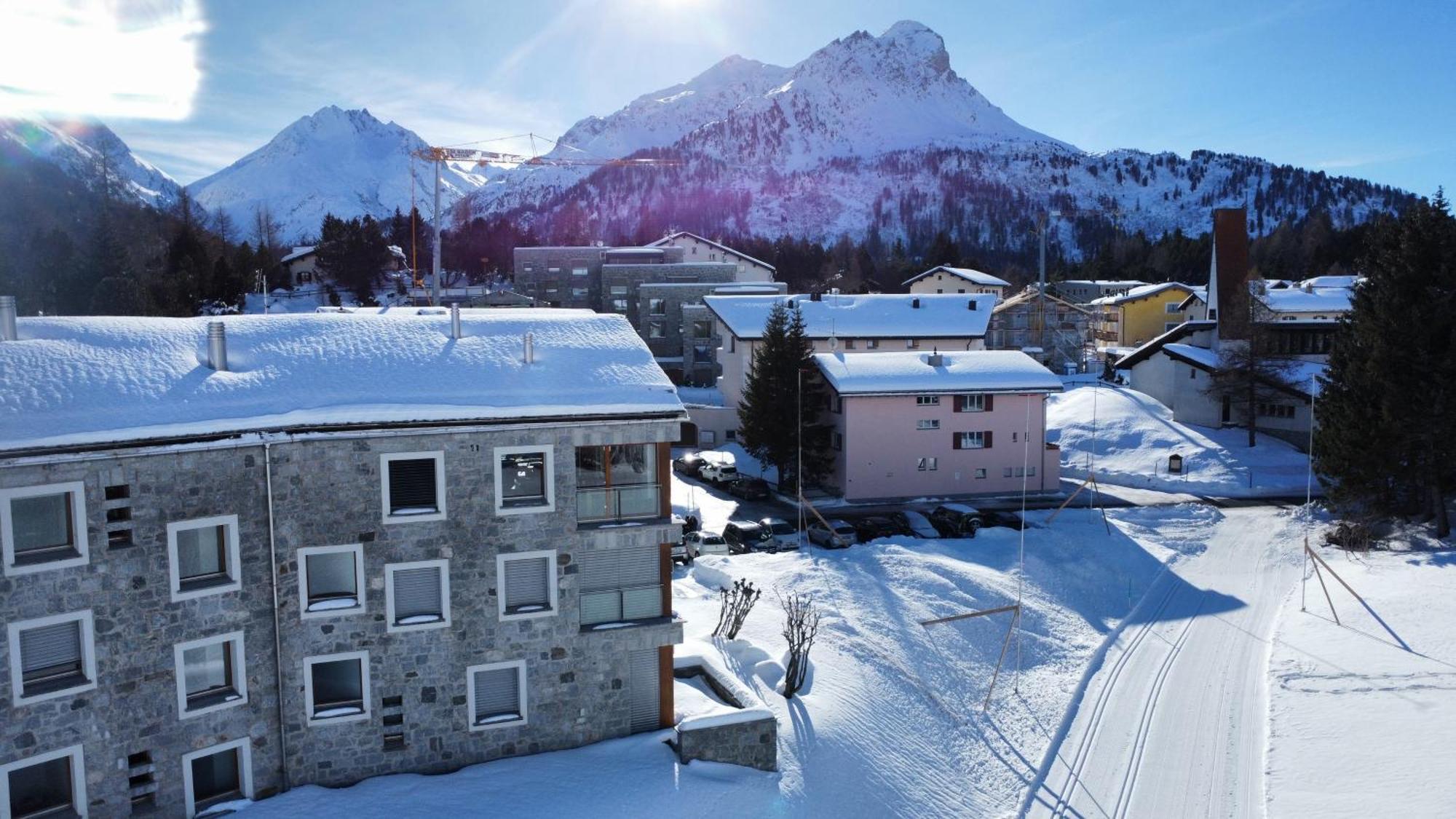 Chesa La Montanella - Ferienwohnung, Maloja Extérieur photo